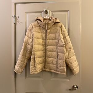 Abercrombie & Fitch Lightweight Packable Puffer